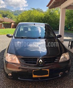 foto Renault Logan 1.6 Dynamique AA Mec 4P usado (2008) color Negro precio $15.000.000