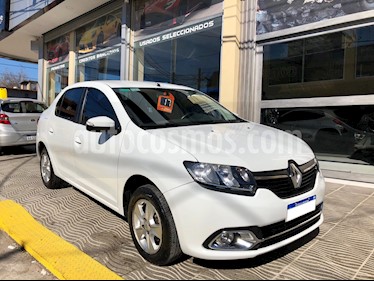 Foto venta Auto usado Renault Logan 1.6 Privilege (2017) color Blanco Glaciar precio $389.000