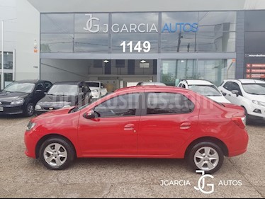 Foto Renault Logan 1.6 Privilege usado (2016) color Rojo precio $475.000