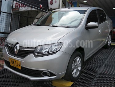 Foto venta Carro usado Renault Logan 1.6L Expression Ac (2017) color Plata precio $33.900.000