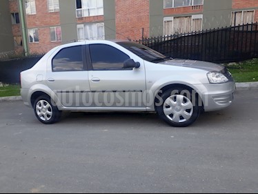 Foto venta Carro usado Renault Logan 1.6L Expression Ac (2014) color Gris Platino precio $19.799.999