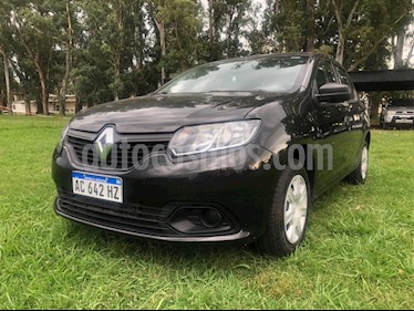 Renault Logan 1.6 Authentique usado (2018) color Negro precio $640.000