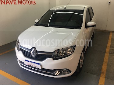 foto Renault Logan 1.6 Privilege usado (2018) color Blanco precio $698.000