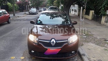 Renault Logan 1.6 Expression usado (2014) color Marron precio $400.000