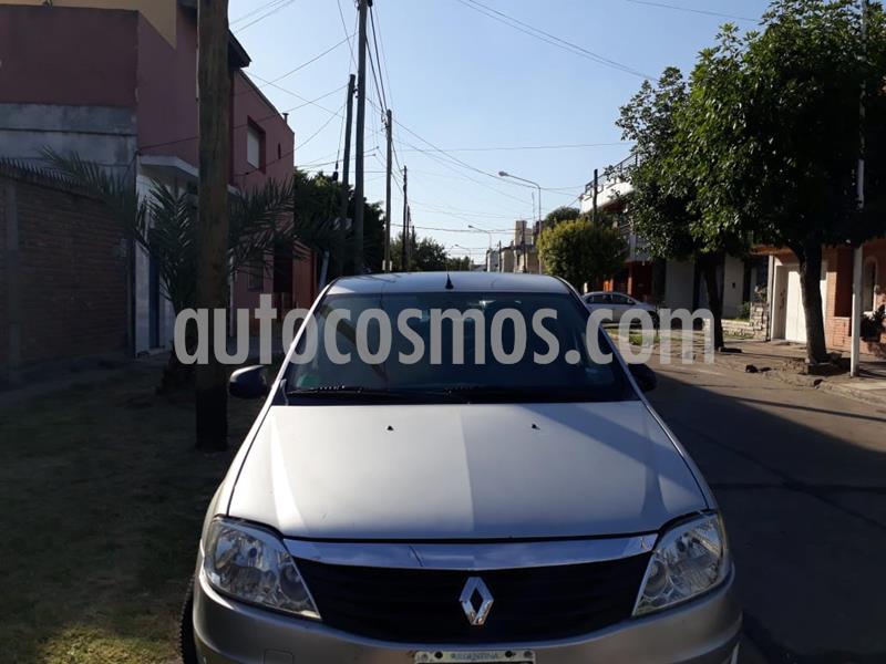 Renault Logan 1.6 Expression usado (2012) color Gris Estrella precio $650.000