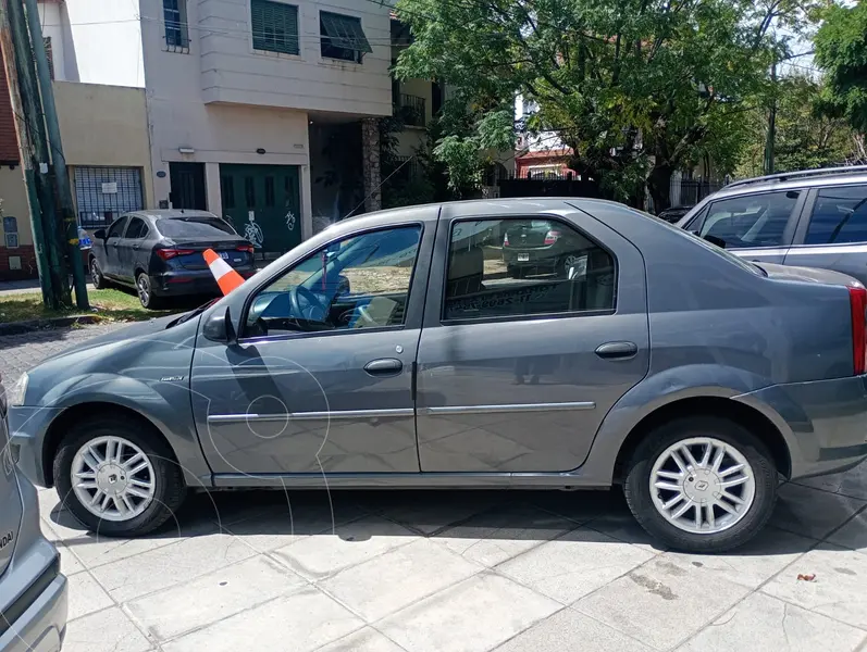 Foto Renault Logan 1.6 Avantage Serie Limitada usado (2011) color Gris Acero financiado en cuotas(anticipo $7.000.000 cuotas desde $300.000)