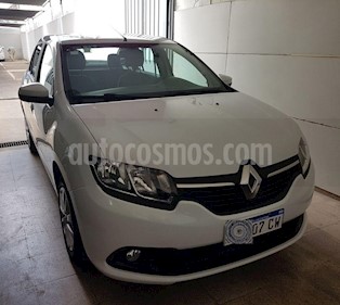 Renault Logan 1.6 Expression usado (2016) color Blanco precio $480.000