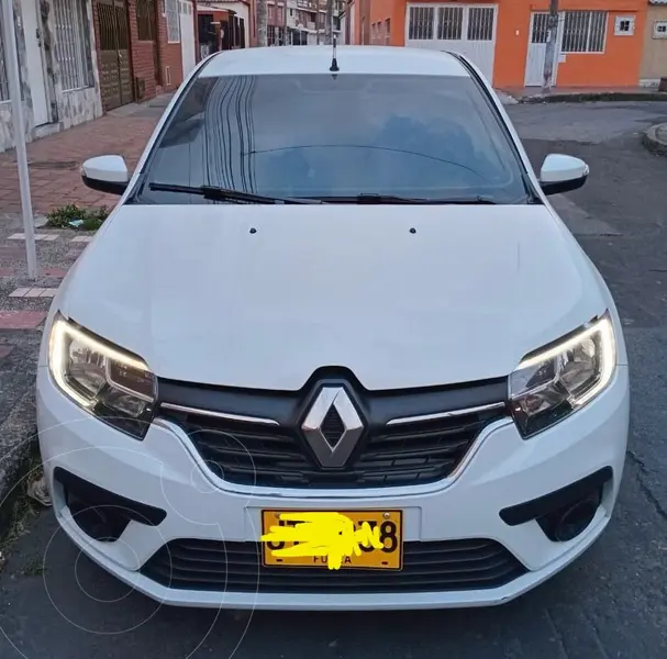 2021 Renault Logan Life