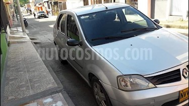 Foto venta Carro usado Renault Logan Expression (2010) color Gris precio $17.500.000