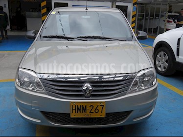 foto Renault Logan Expression usado (2013) color Gris Beige precio $22.900.000