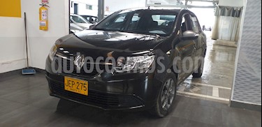 foto Renault Logan Expression usado (2017) color Negro precio $30.900.000