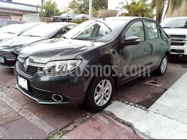 Foto venta Auto Seminuevo Renault Logan Intens (2018) color Gris precio $157,000