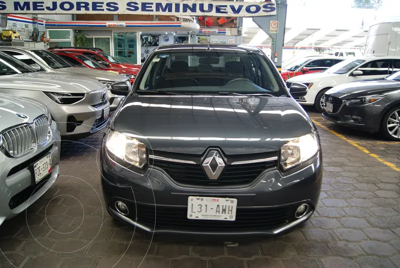 Foto Renault Logan Intens usado (2018) color Gris precio $147,000