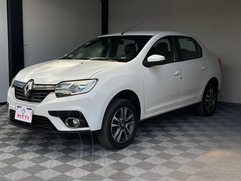 Foto Renault Logan Intens usado (2023) color Blanco financiado en mensualidades(enganche $43,000 mensualidades desde $4,780)