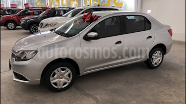 foto Renault Logan Expression usado (2017) color Plata precio $135,000