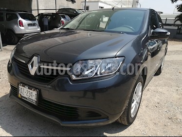 foto Renault Logan Expression usado (2016) color Gris Acero precio $140,000