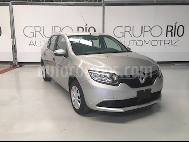 Renault Logan Expression usado (2016) color Plata precio $115,000