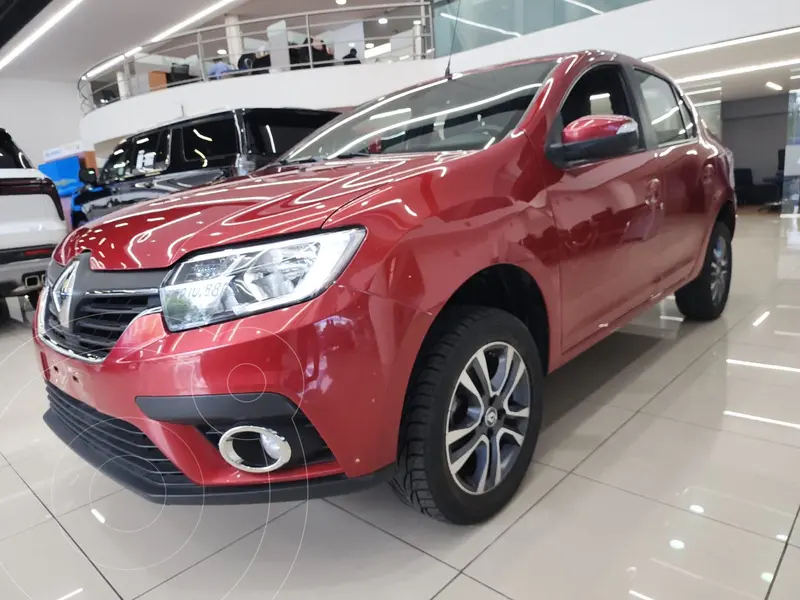 Foto Renault Logan Intens usado (2023) color Rojo financiado en mensualidades(enganche $51,576 mensualidades desde $5,201)