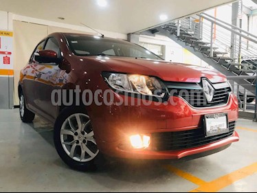 foto Renault Logan 4p Intens L4/1.6 Aut usado (2018) color Rojo precio $169,000