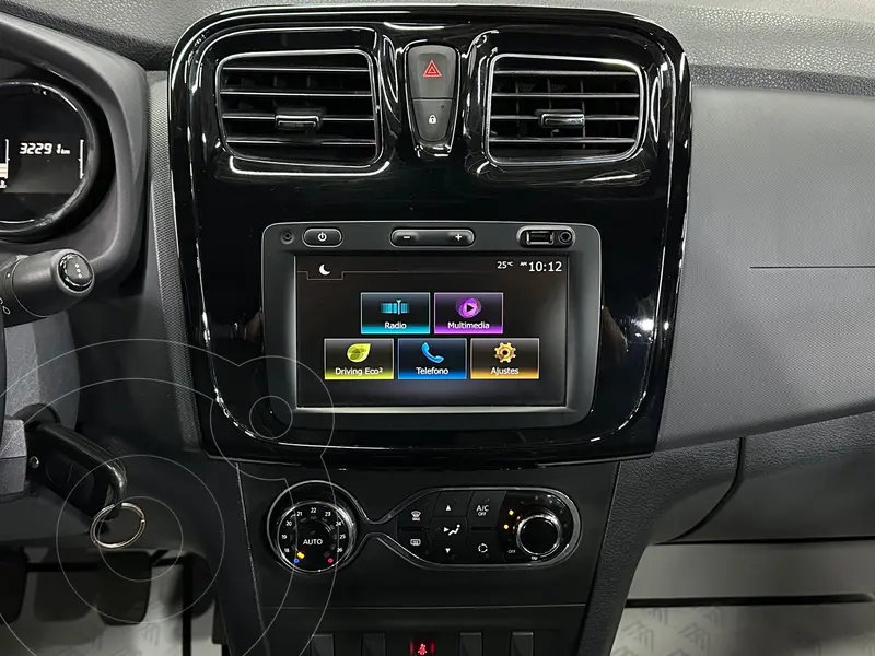 renault logan