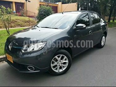 Foto venta Carro usado Renault Logan Privilege (2017) color Gris Cometa precio $31.800.000