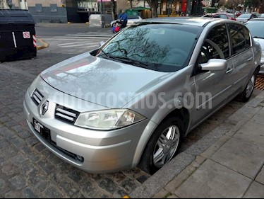 Renault Megane II 2.0 Privilege usado (2009) color Plata precio $329.000