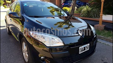 Foto Renault Megane III Luxe usado (2011) color Negro precio $395.000