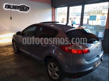 foto Renault Mégane III Privilège usado (2011) color Gris Claro precio $369.900