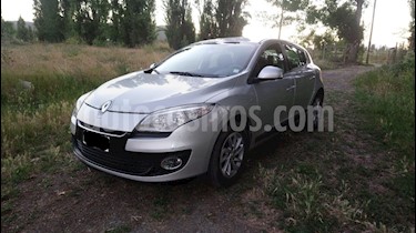 foto Renault Mégane lll 2.0 Expression usado (2014) color Gris Platina precio $4.300.000