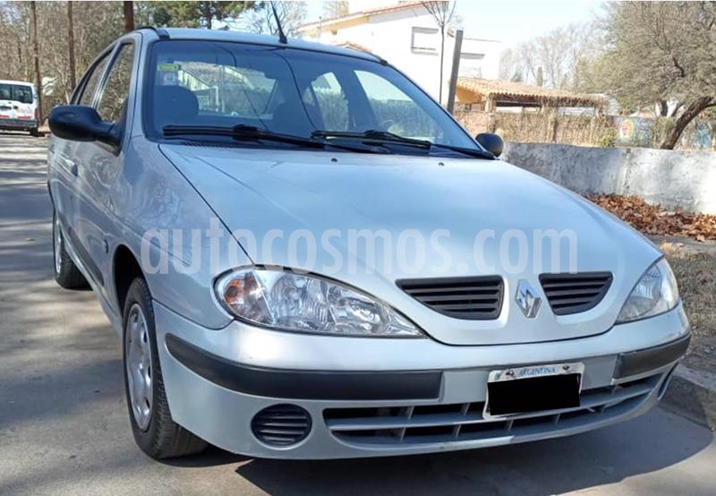 Renault Megane 1.6 Unique usado (2005) color Gris precio $390.000