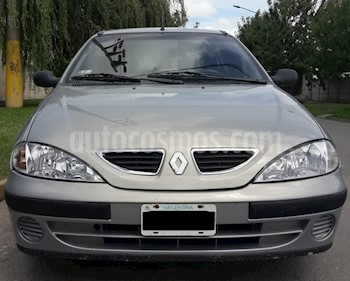 foto Renault Mégane Bic 1.6 RN Pack Plus usado (2008) color Gris precio $160.000