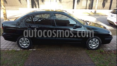 foto Renault Mégane Tric 1.6 Authentique usado (2006) color Negro precio $175.000