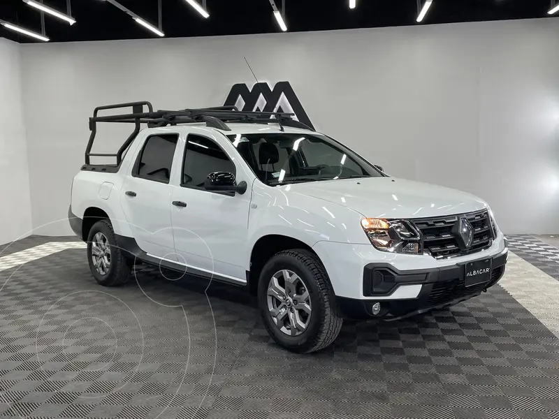 Foto Renault Oroch Zen usado (2023) color Blanco precio $318,999