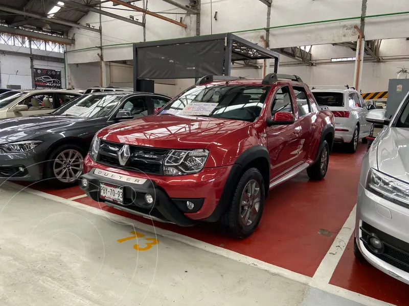 Foto Renault Oroch Zen usado (2021) color Rojo financiado en mensualidades(enganche $87,000 mensualidades desde $10,500)