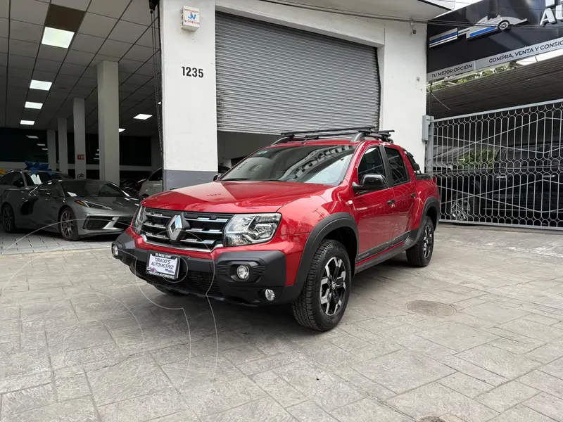 Foto Renault Oroch Outsider Aut usado (2023) color Rojo Fuego financiado en mensualidades(enganche $76,000 mensualidades desde $11,069)