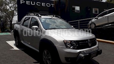 Foto venta Auto usado Renault Oroch Outsider (2019) color Plata precio $282,900