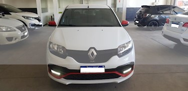 foto Renault Sandero RS 2.0 Racing Spirit Edición Limitada usado (2018) color Blanco precio $535.000
