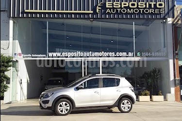 foto Renault Sandero Stepway 1.6 Dynamique usado (2015) color Gris Claro precio $595.000