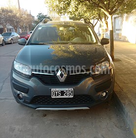 foto Renault Sandero Stepway 1.6 Dynamique usado (2015) color Gris Acero precio $450.000