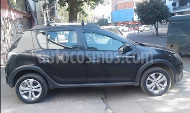 Foto Renault Sandero Stepway 1.6 Dynamique usado (2016) color Negro precio $460.000