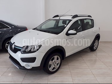 foto Renault Sandero Stepway 1.6 Dynamique nuevo color Blanco Glaciar precio $550.000