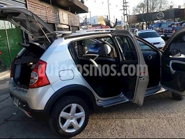 foto Renault Sandero Stepway 1.6 Confort usado (2011) color Gris precio $685.000