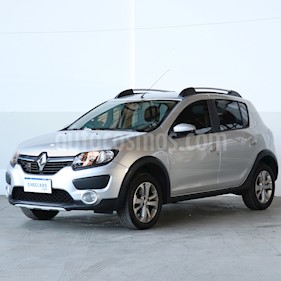 foto Renault Sandero Stepway 1.6 Privilége usado (2017) color Gris Estrella precio $672.000