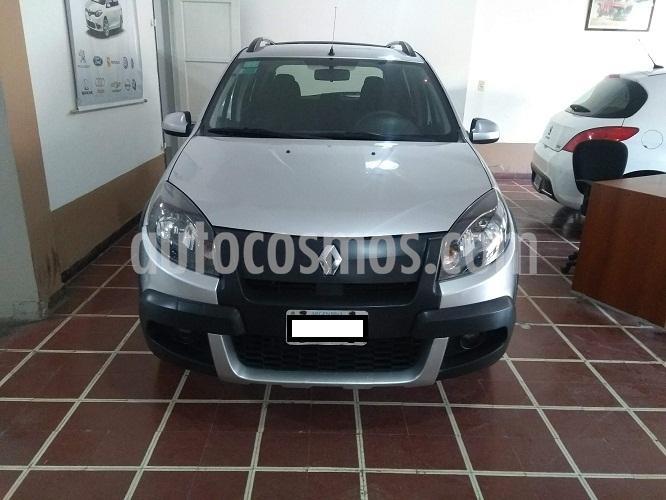 Renault Sandero Stepway 1.6 Confort usado (2011) color Gris Claro precio $515.000
