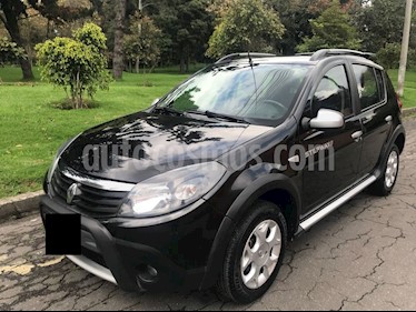 Renault Sandero Stepway 1.6L Full usado (2012) color Negro precio $16.000.000