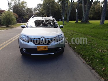 foto Renault Sandero Stepway Dynamique usado (2017) color Gris precio $38.800.000
