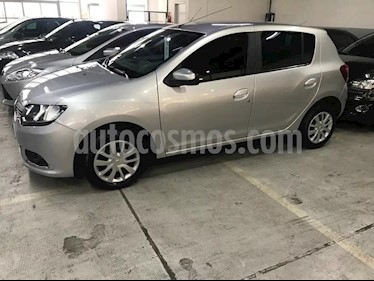 foto Renault Sandero 1.6 Dynamique usado (2015) color Plata precio $475.000