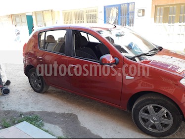 foto Renault Sandero 1.6 Expression Mec 5P usado (2016) color Rojo precio $28.000.000
