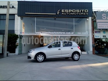 foto Renault Sandero 1.6 Expression Pack usado (2016) color Gris Claro precio $375.000