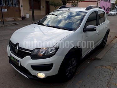 foto Renault Sandero 1.6 Get Up usado (2016) color Blanco precio $425.000